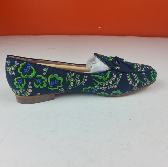 Kate Spade Women Slip On Flat Loafer Floral embroidery 7.5 (Lot 980) - Picture 2 of 9